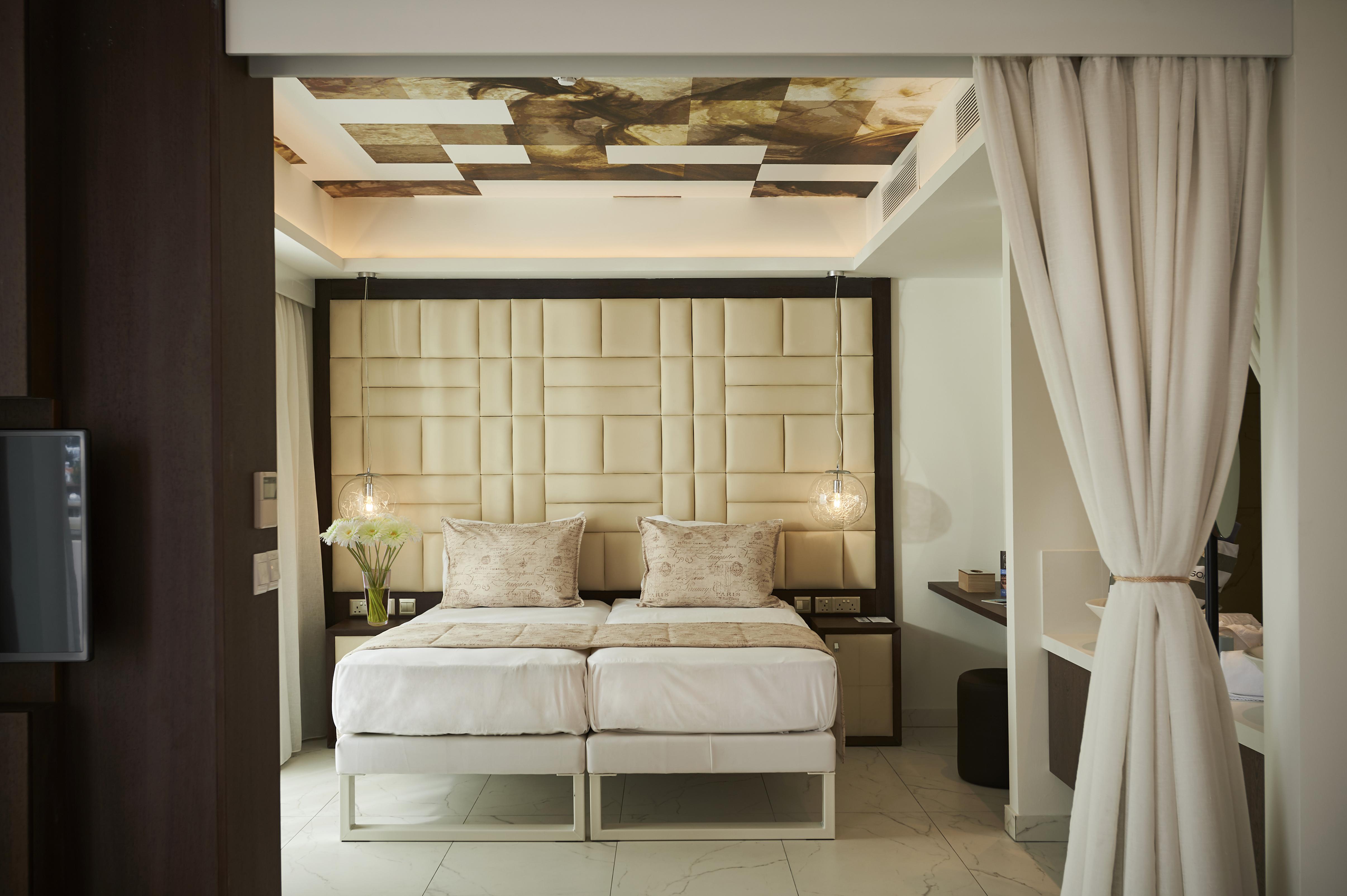 Hotel King Jason - Designed For Adults By Louis 4*