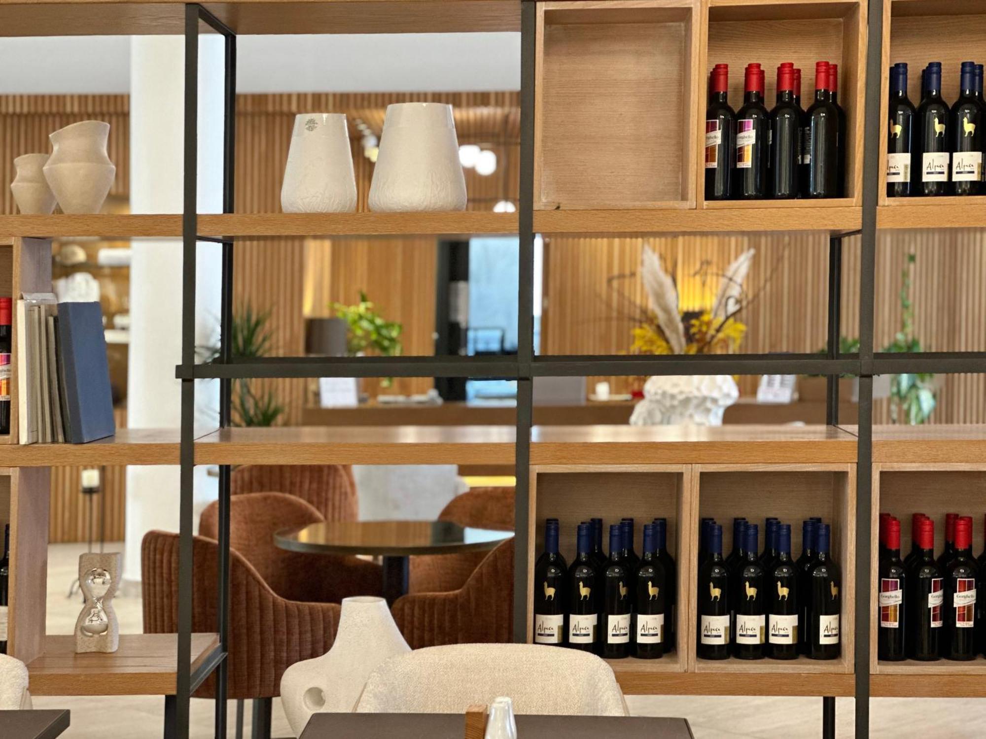 King Jason - Designed For Adults By Louis 4* Paphos